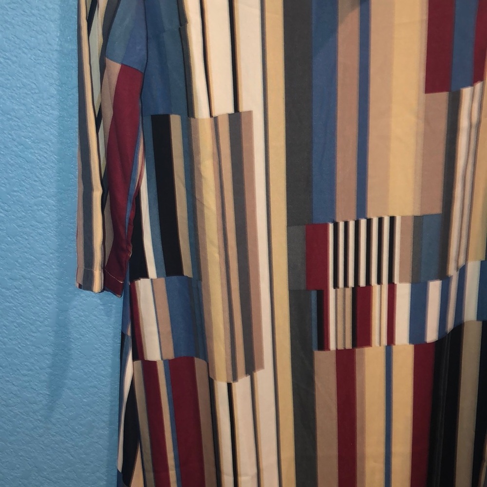 Ruby Pattern Striped Midi Dress - Picture 2 of 6